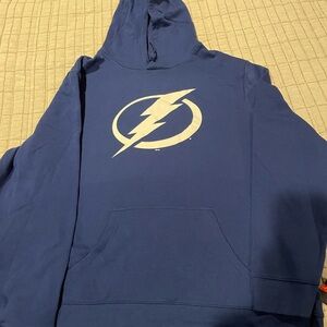 Tampa Bay Lightning Fanatics Navy Blue hoodie